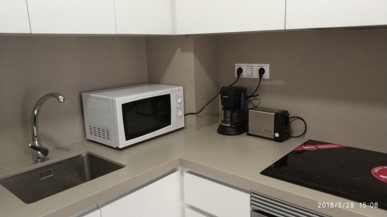 Apartamento-Estudio Corazon De อาลิกันเต ภายนอก รูปภาพ